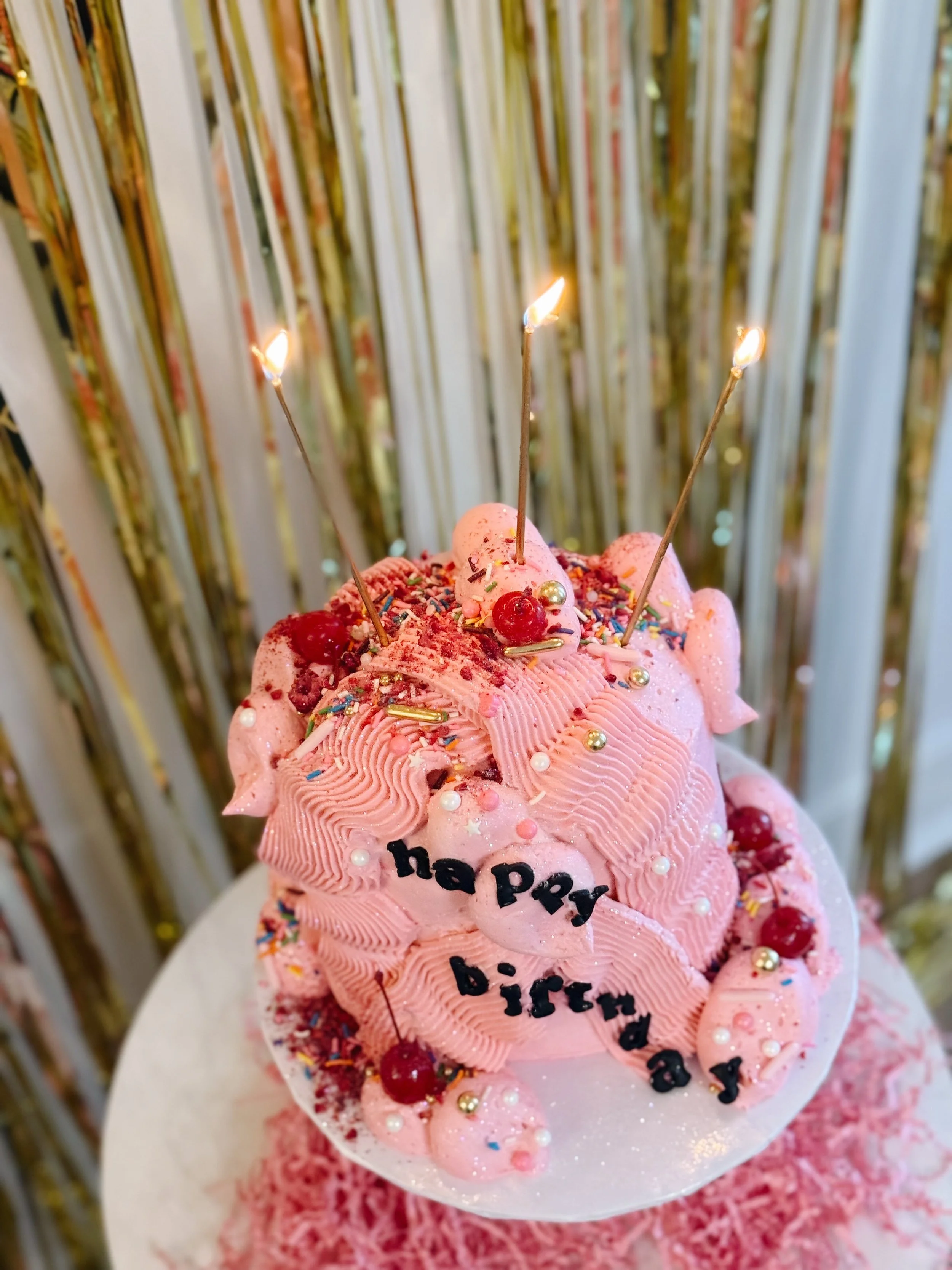Sweet Dee's Birthday Cake