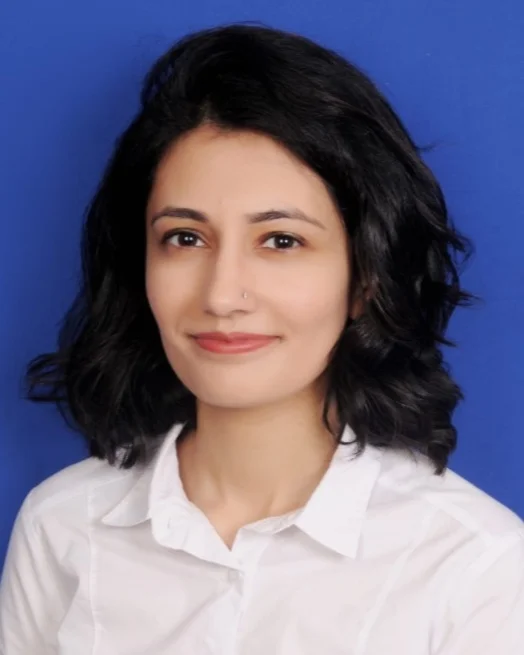 Adya Singh Adya is a Masters in Financial Economics student at the Saïd Business School, with an undergraduate degree in Economics. She spent three years working with Barclays in their Fixed Income Financing team doing trading and analytics out of Mumbai. This summer, she will intern with Morgan Stanley's Fixed Income Research team in London. Adya has varied interests ranging from art and craft to whiskey and rifle shooting, and is passionate about educating people on feminism.