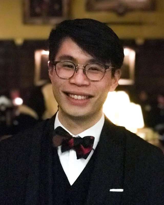 Michael Leong Michael is a second-year PPEist at Oriel College. He rediscovered a love for investing at his first Alpha Fund meeting in HT18, when he heard a fund member’s Naver pitch. Michael has interned at a Value Oriented EM Fund and a multi-family office fund of funds. He is an incoming summer analyst for Fixed Income at GIC, with rotations in Macro and Corporate Credit. Michael loves having conversations about what we value and why, and is passionate about mental health.