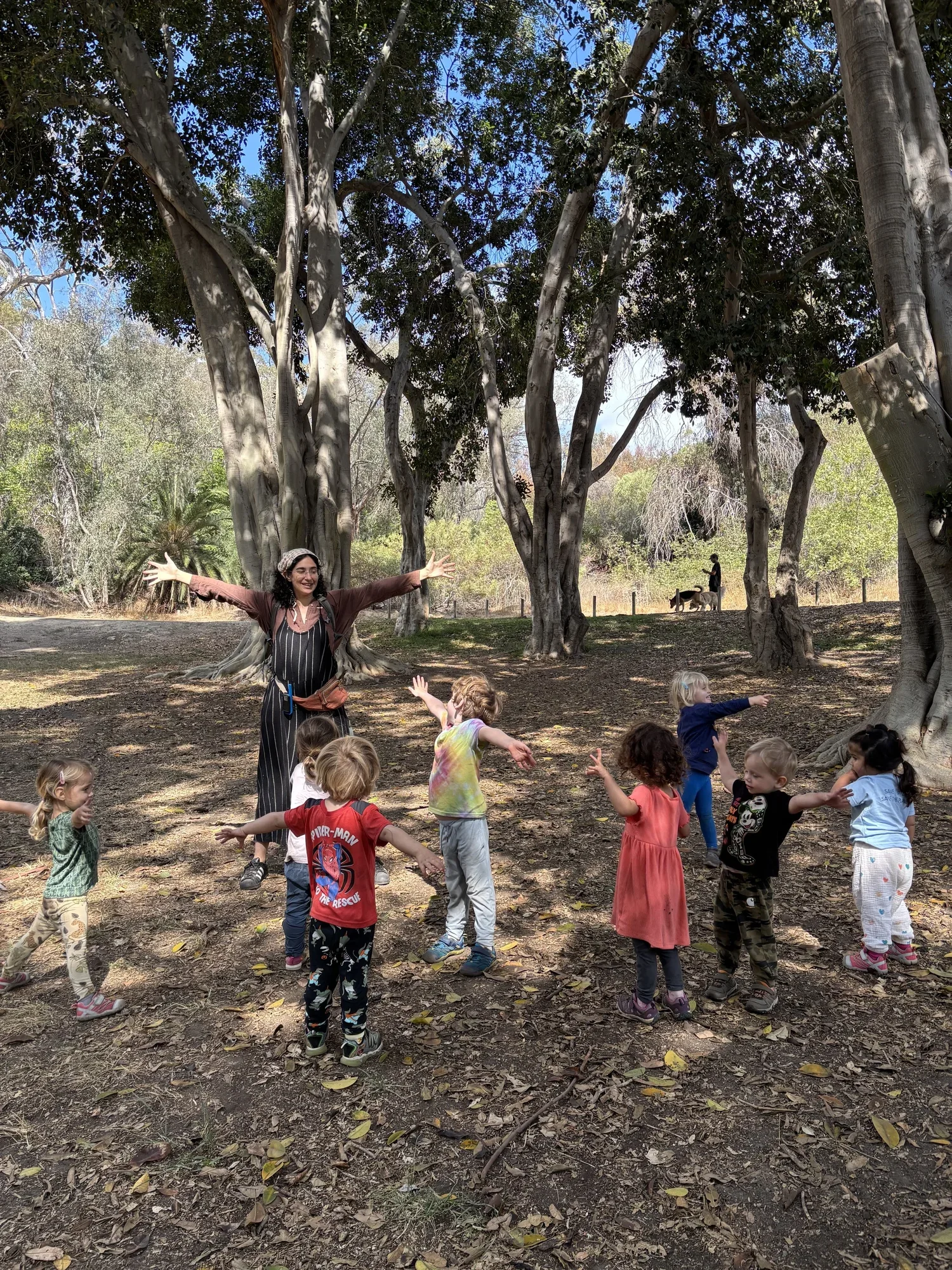 Pre+hike+stretches.webp