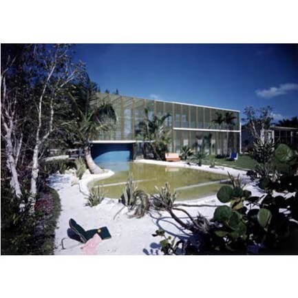 As we are in the hick of mosquito season here in Florida let&rsquo;s take a look at Igor Polevitzky&rsquo;s Heller House aka The &lsquo;Birdcage&rsquo;. He coined the term for some of these split level screen enclosure homes &lsquo;Tropotypes&rsquo;.