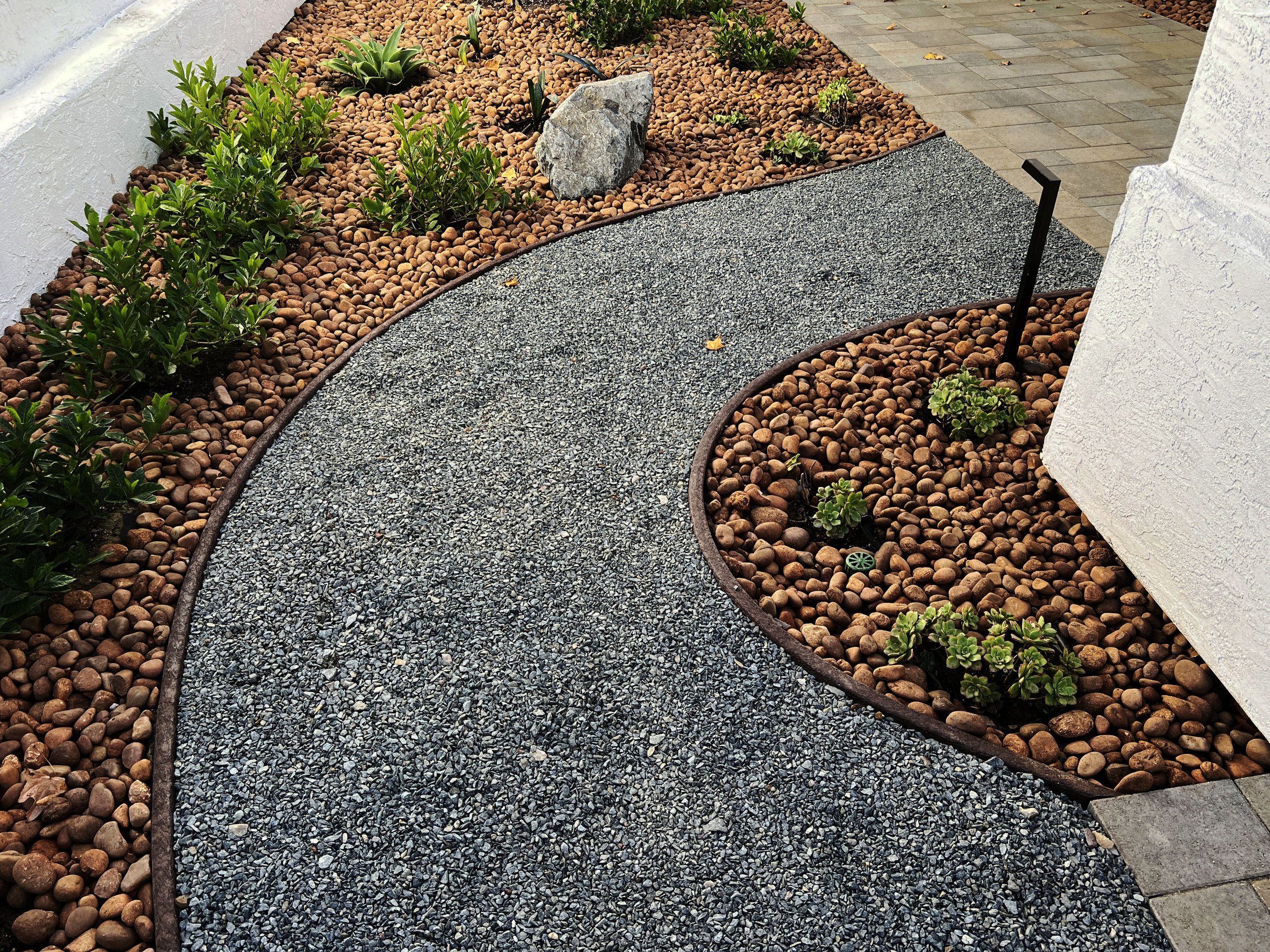 'Unraveling Time' in Del Mar installed landscape - Del Mar, San Diego