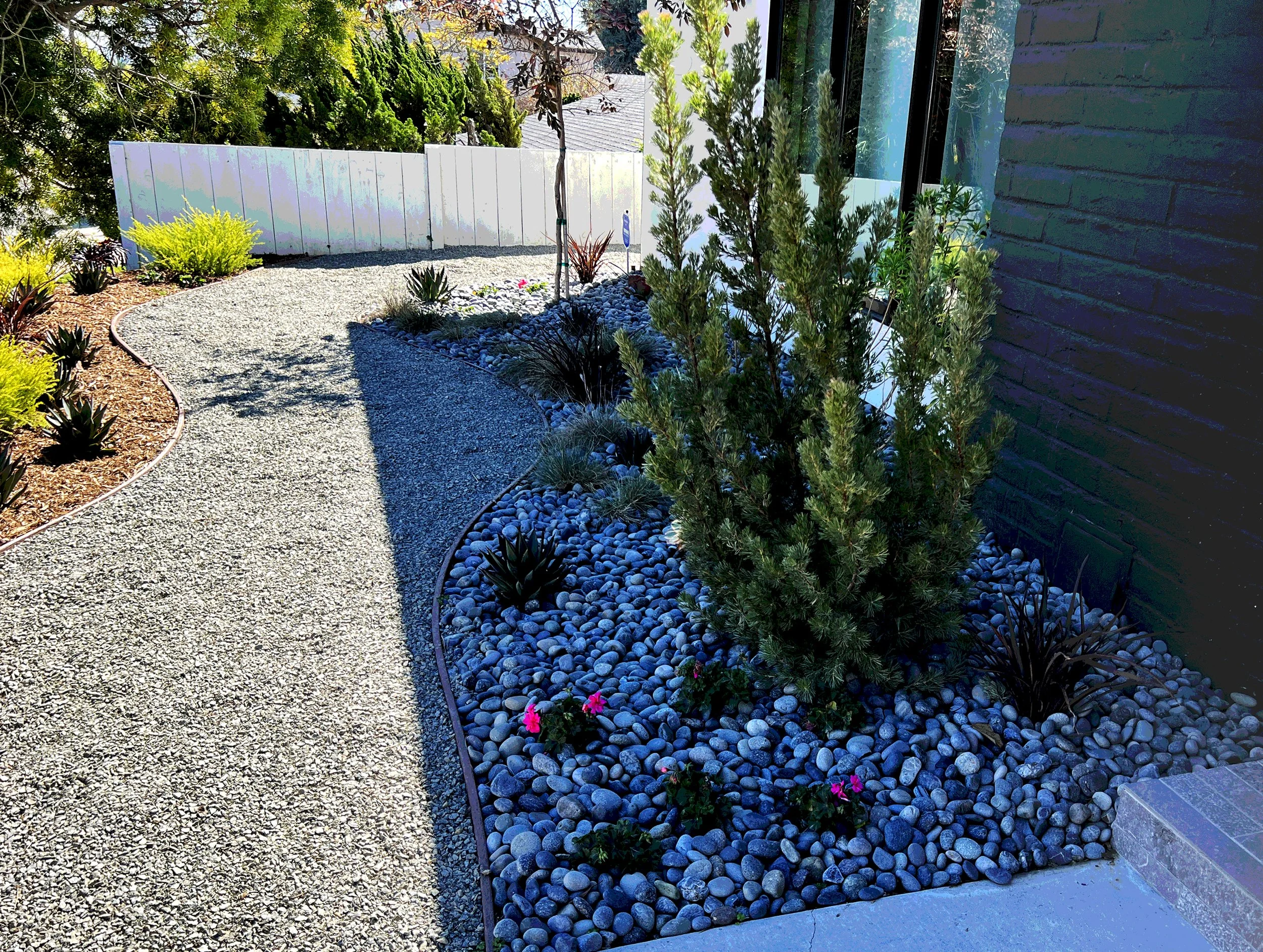 'Chalice of Grandeur' in La Jolla installed landscape - La Jolla, San Diego