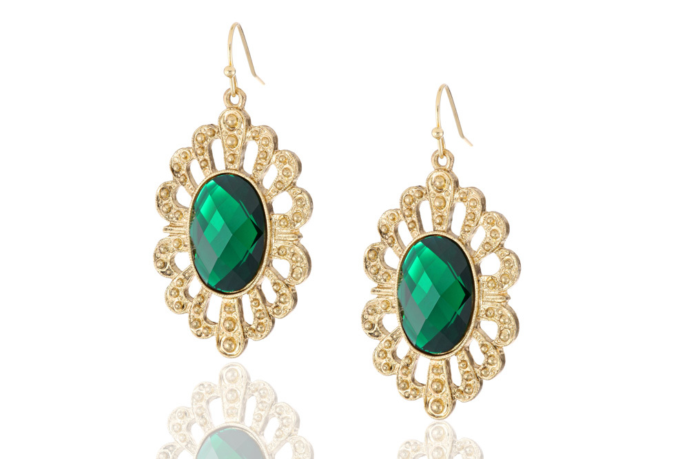 GoldGreenEarrings1.jpg