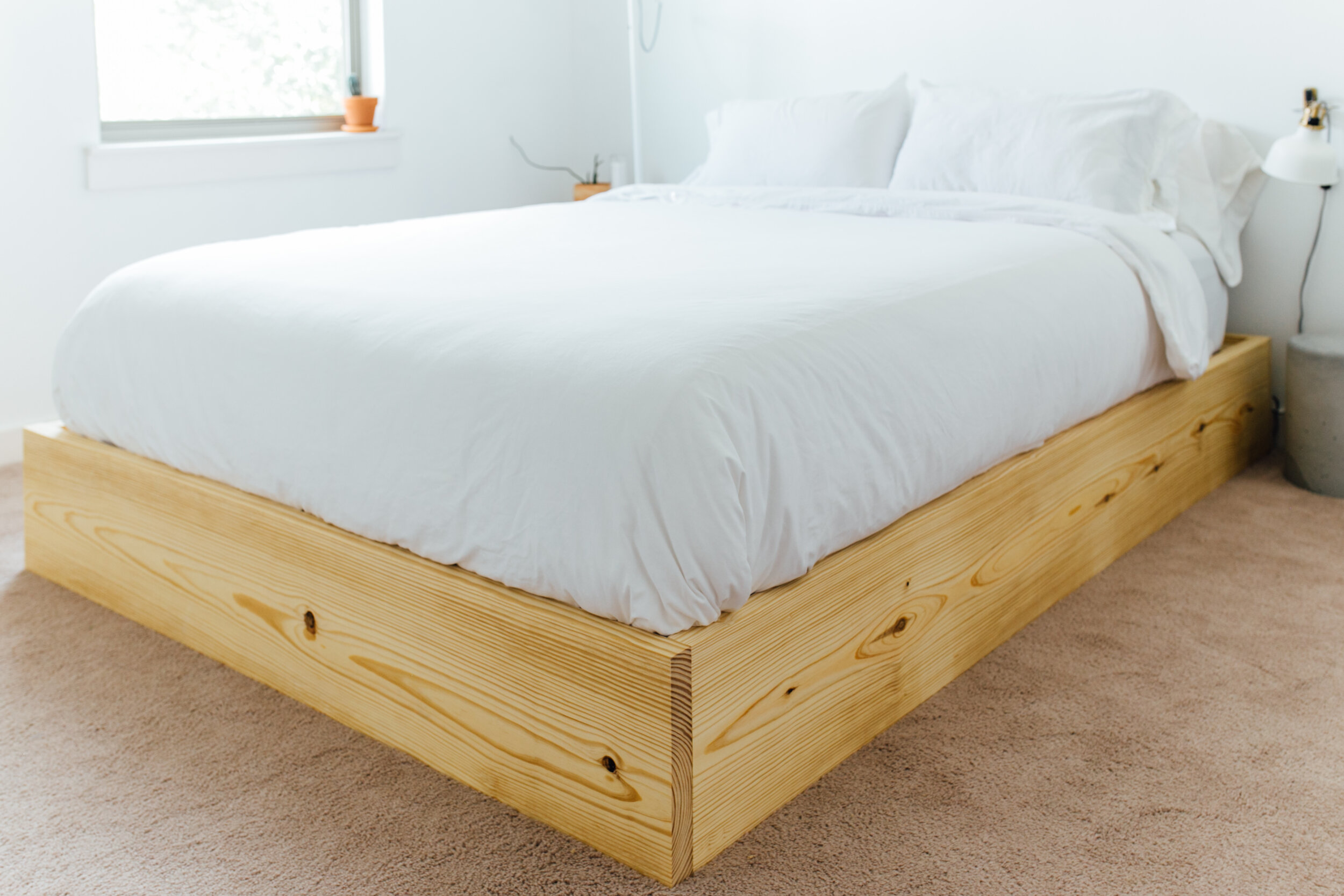 Easy QUEEN Bed Platform Plans — MAKER GRAY