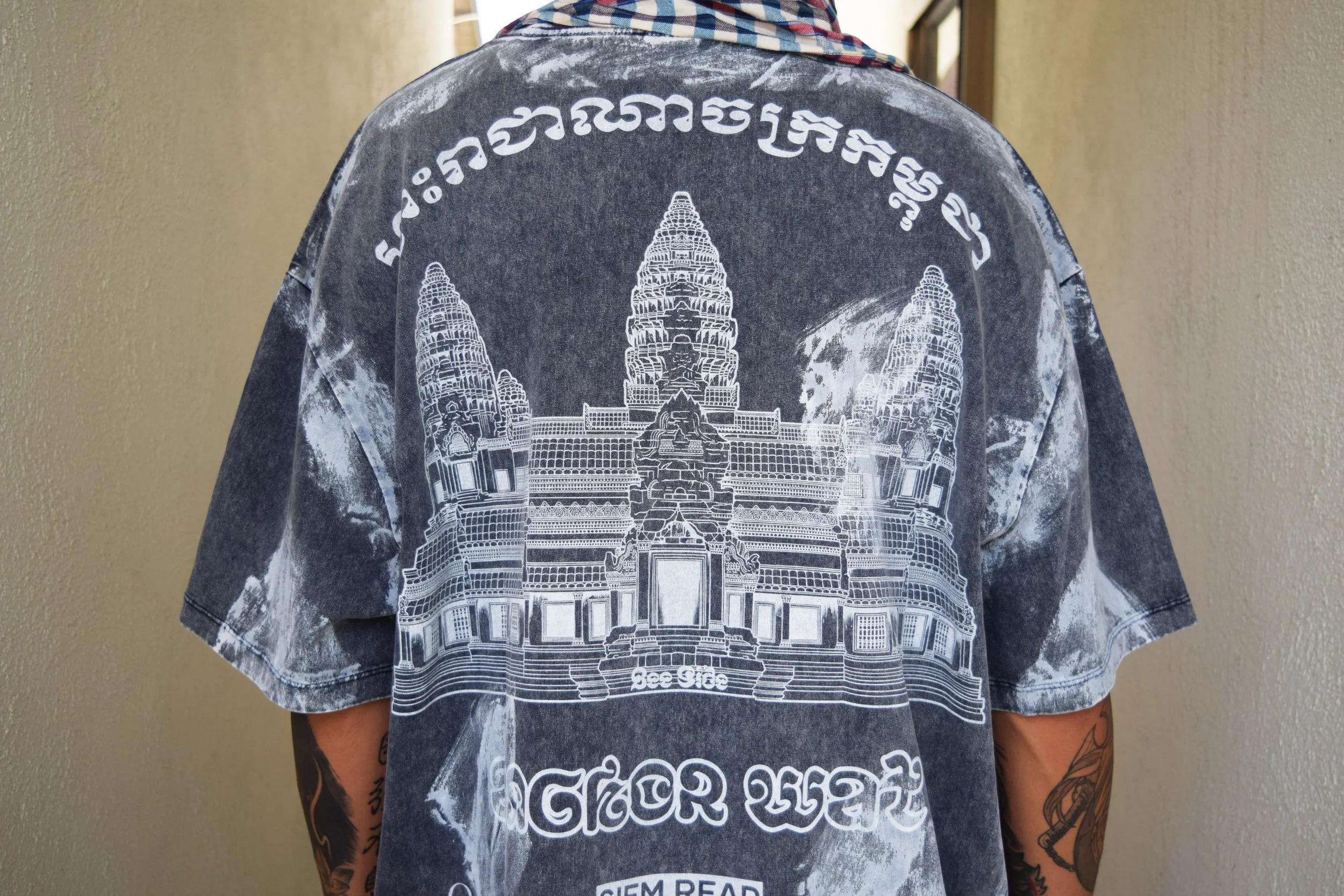 ANGKOR Wat Tourist Artisan Wash - Royal Blue Tee3.jpg