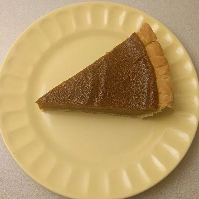 There are so many things to be thankful for this Thanksgiving and I am thankful to find this recipe for vegan Pumpkin pie! It tastes no different than the recipes that use milk and eggs. The coconut milk gives it such a creamy consistency! It was ama