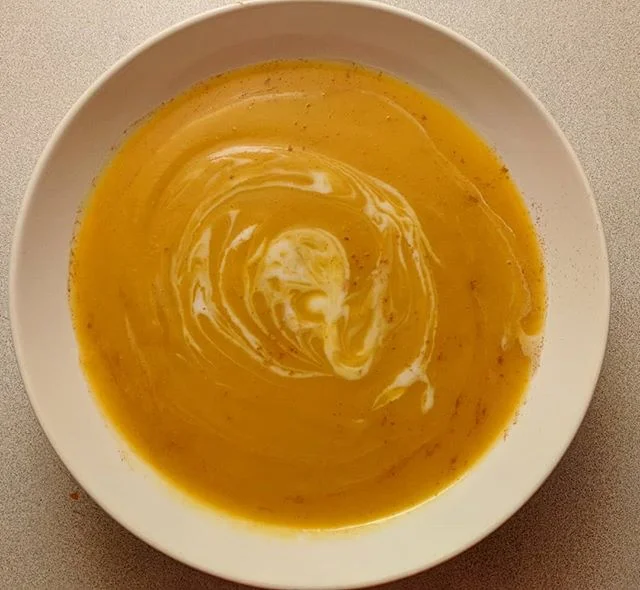 Butternut squash soup is like eating fall in a bowl! It's so comforting and creamy, a beautiful orange color filled with beta carotene goodness. Like getting a big warm hug inside! 😍😊 It's so easy to make too!

Cut a ripe butternut squash in half a