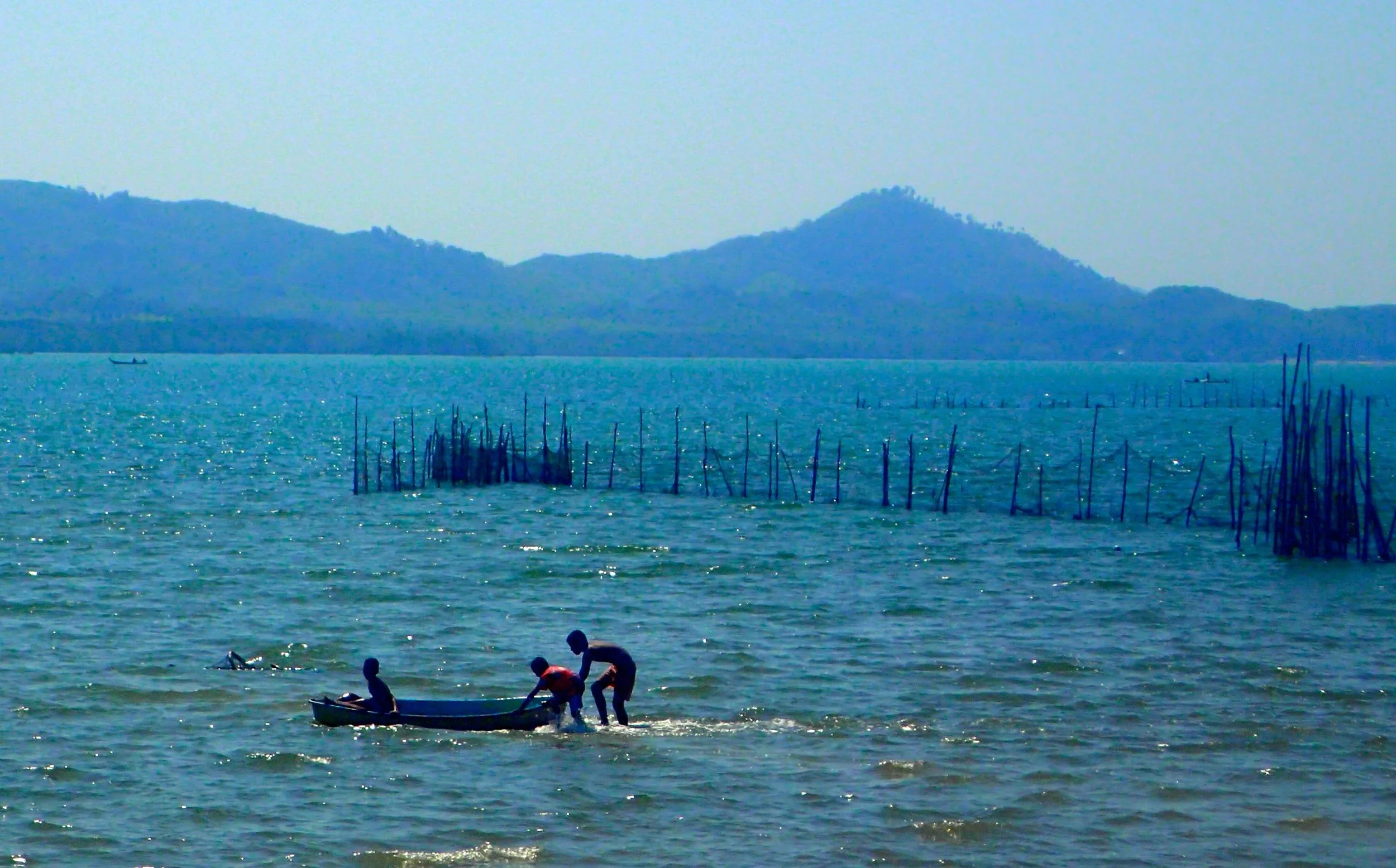 Kids at Liem Hin.jpg