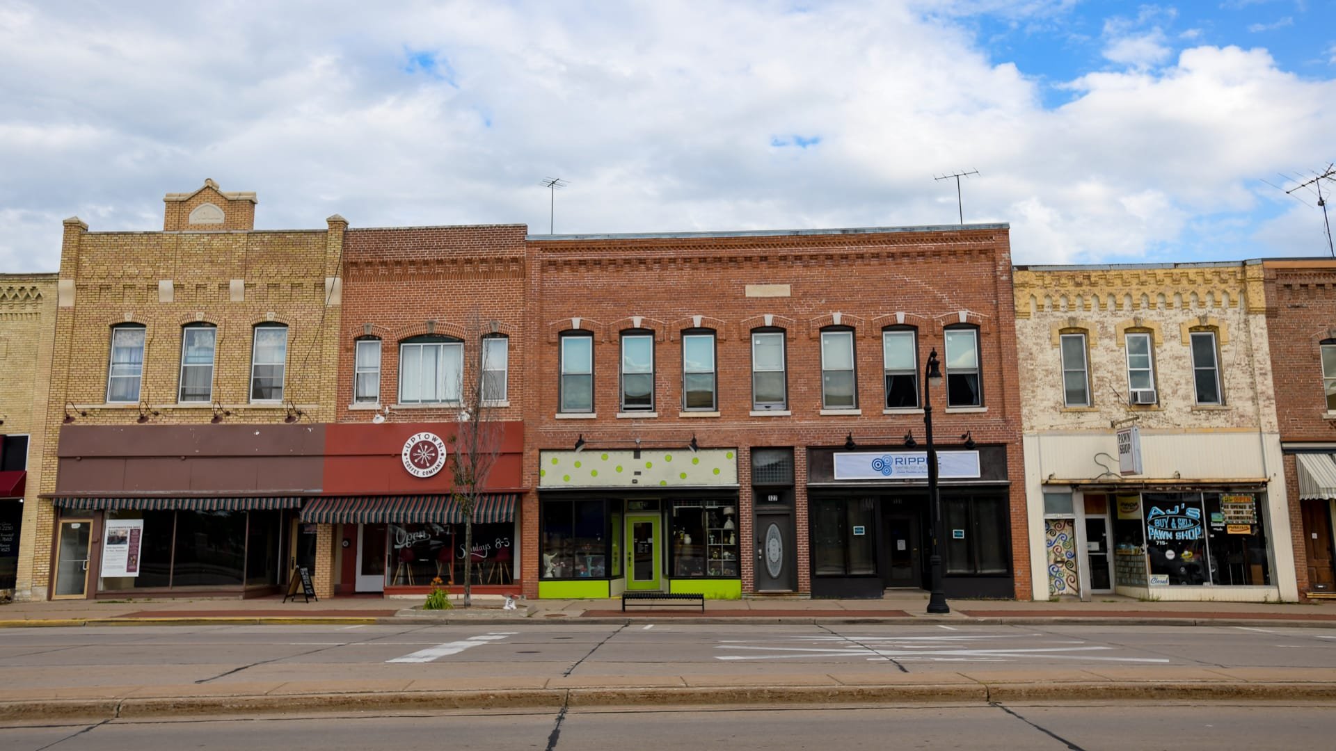 9 Ways to Love God and Love Others