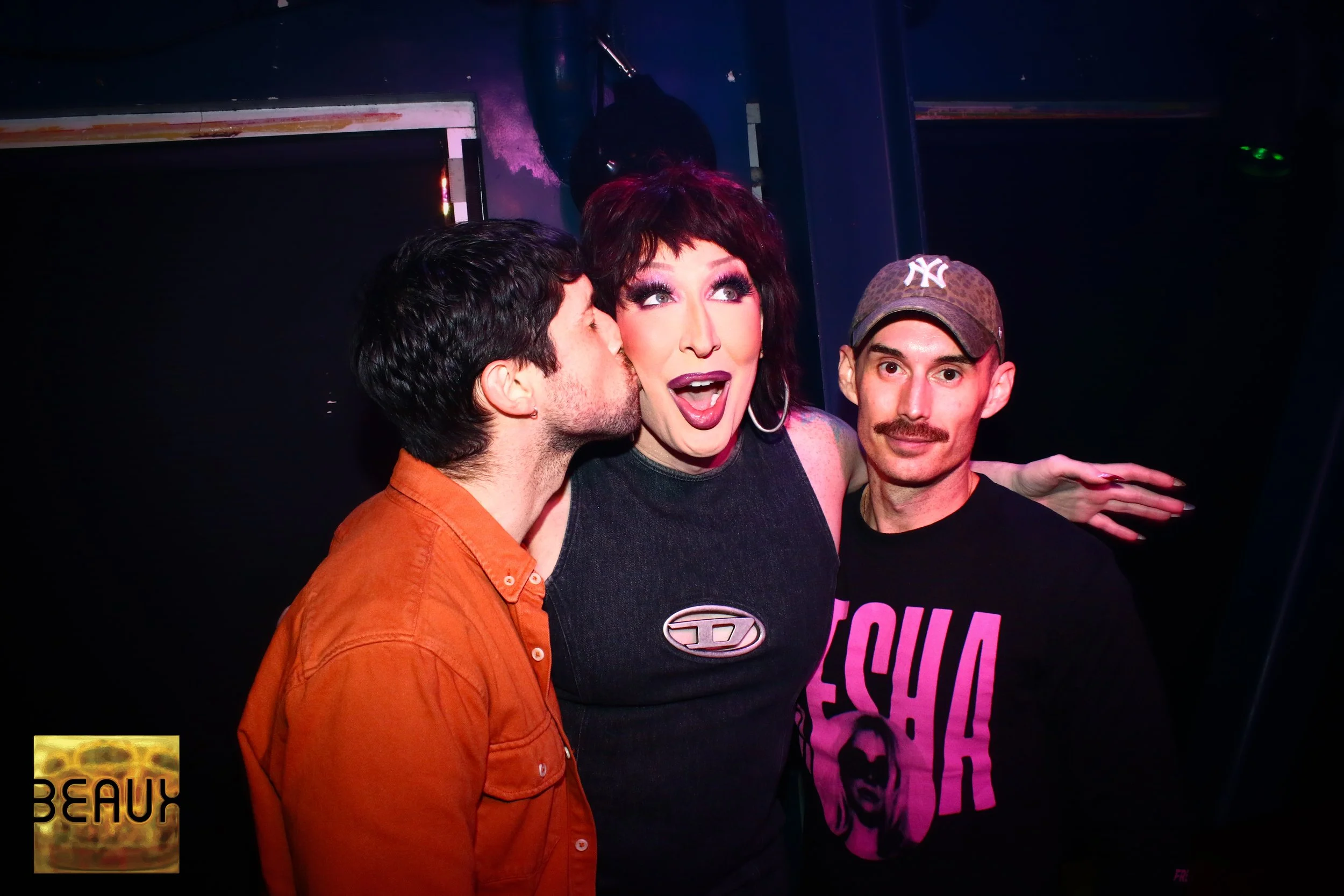 BIG TOP _ DETOX _ M n G -02.jpg