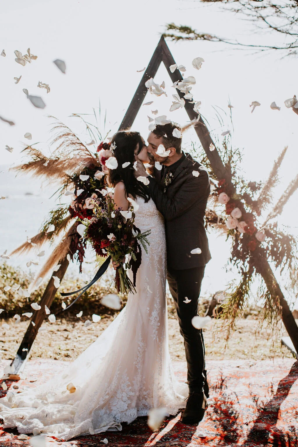 Cliffside Vows &amp; Divebar - Mendocino Wedding 