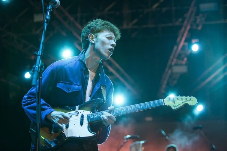 Baby blue song king krule lokasinaero