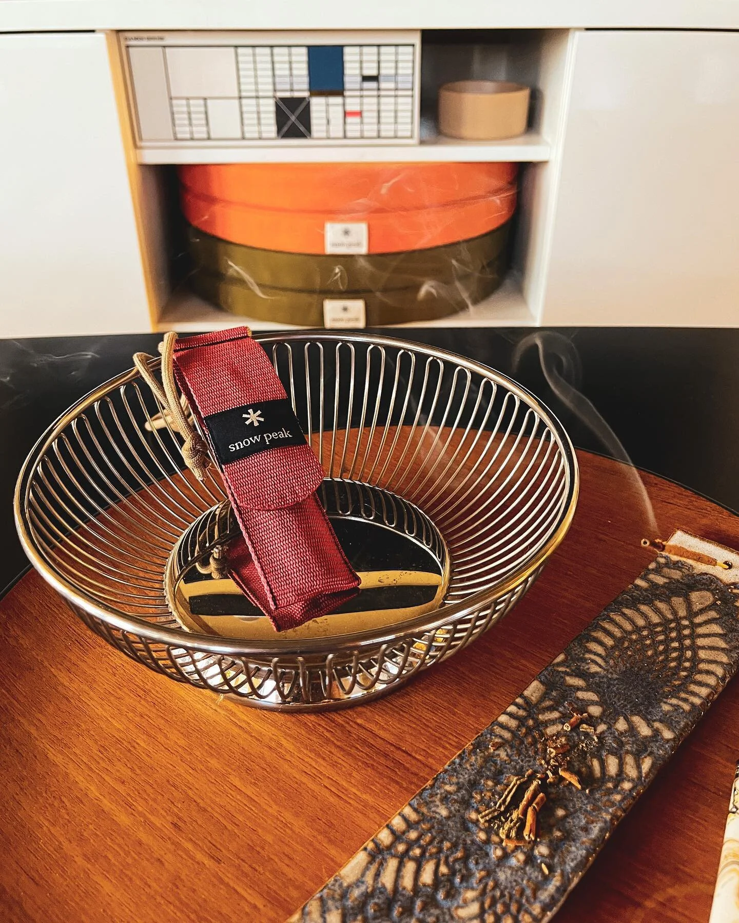 sunday closure
.
.
#snowpeak #alessi #mcm #mcmfurniture #interiordesign #interiorarchitecture #midcenturymodern #eames #eamesoffice #hermanmiller #bauhaus #design #furniture #dwr #designwithinreach #loft #studio #mill #leathermill #shoemill #momadesi