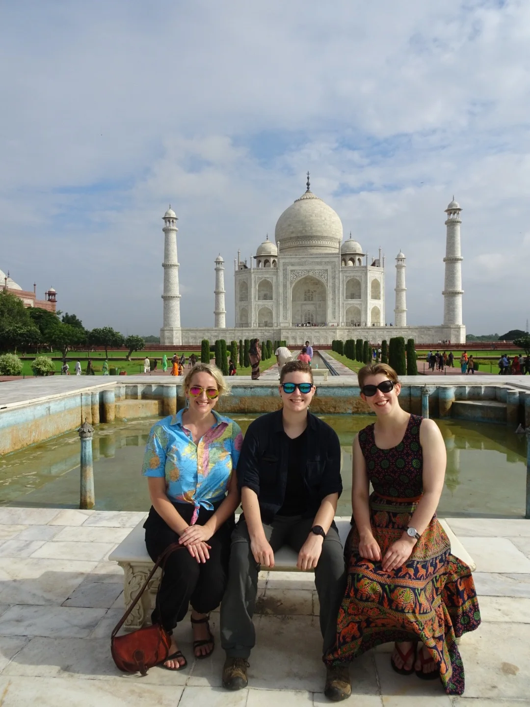 The Taj Mahal is fucking awesome but the city of Agra is the pits.