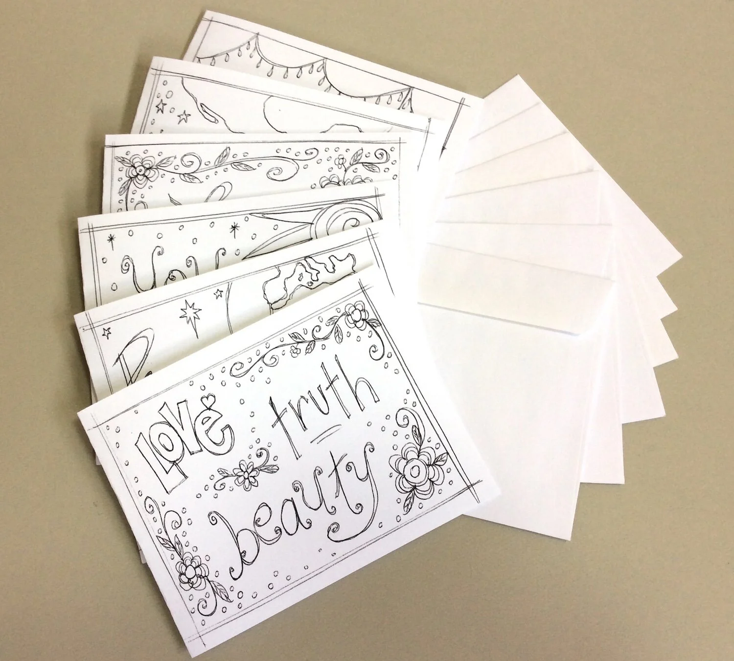 holiday - set of 6 with envelopes.JPG
