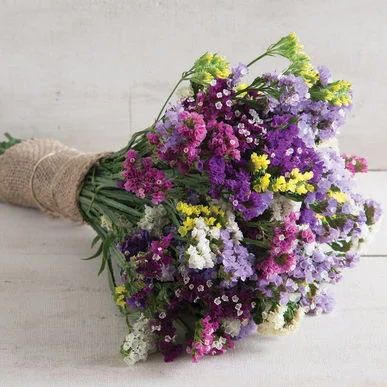 fireside farm statice diy flower bucket.jpg