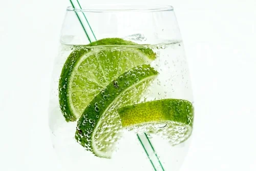 alcohol-bar-beverage-34293.jpg