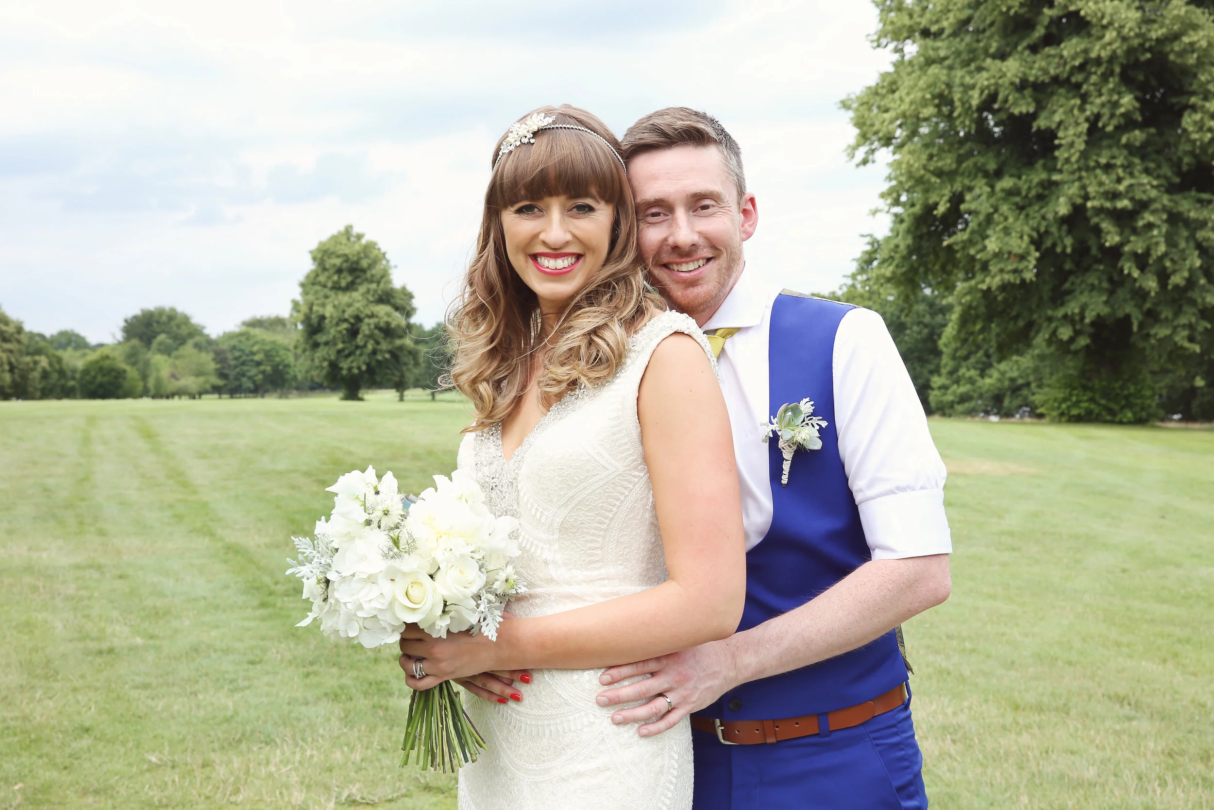 Summery scented bouquets for a light fresh feel.