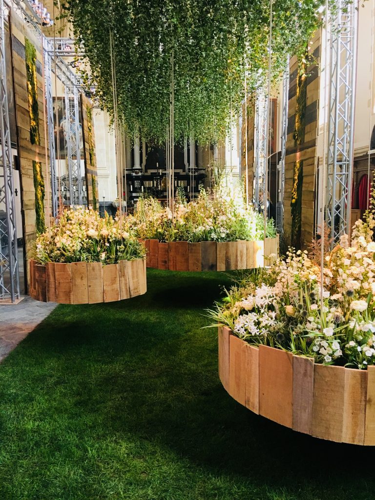Fabulous hanging designs which can be transformed into event table centres Artist: Natallia Skalova