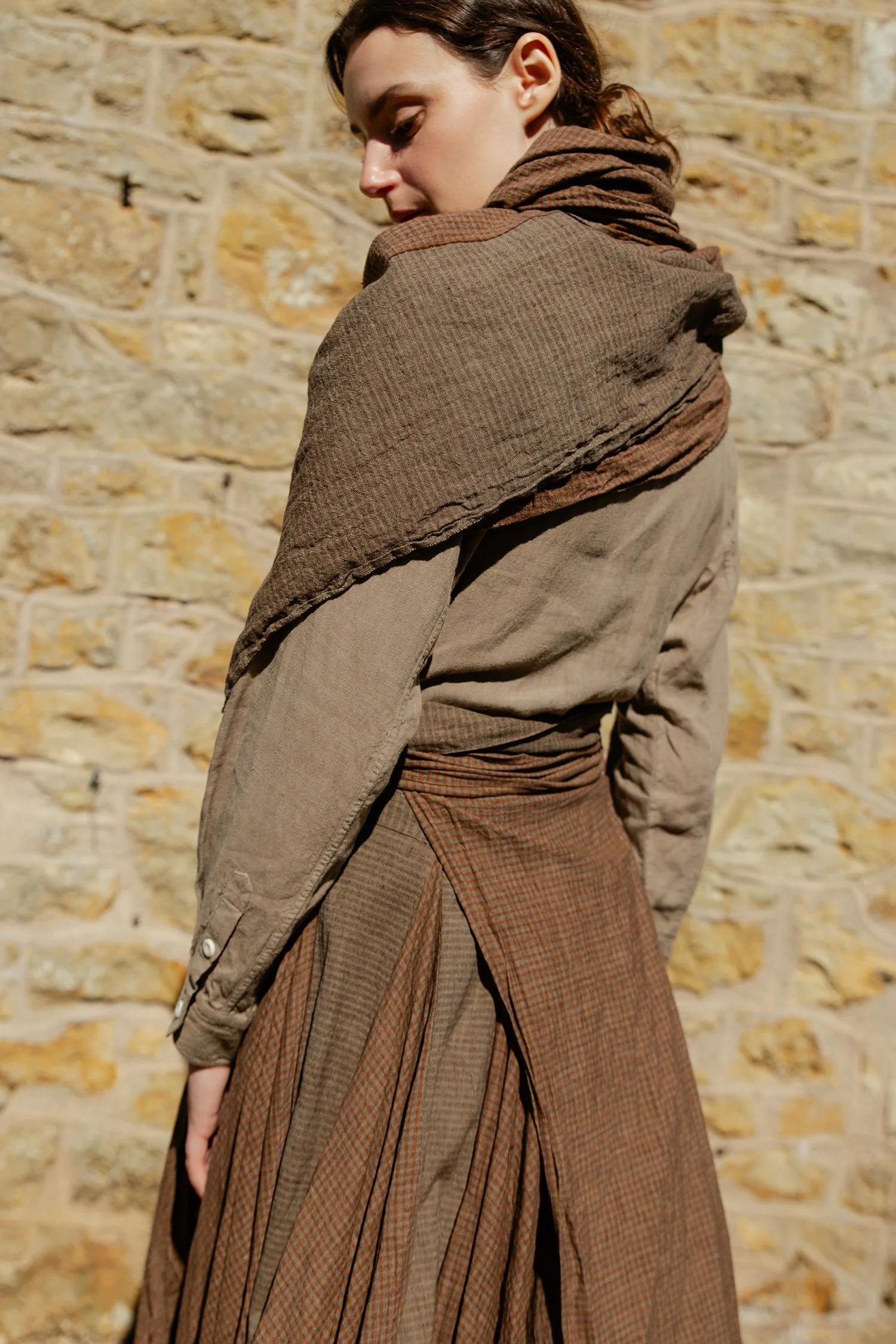Brewham-skirt-cottonb-check-scarf-4.jpg
