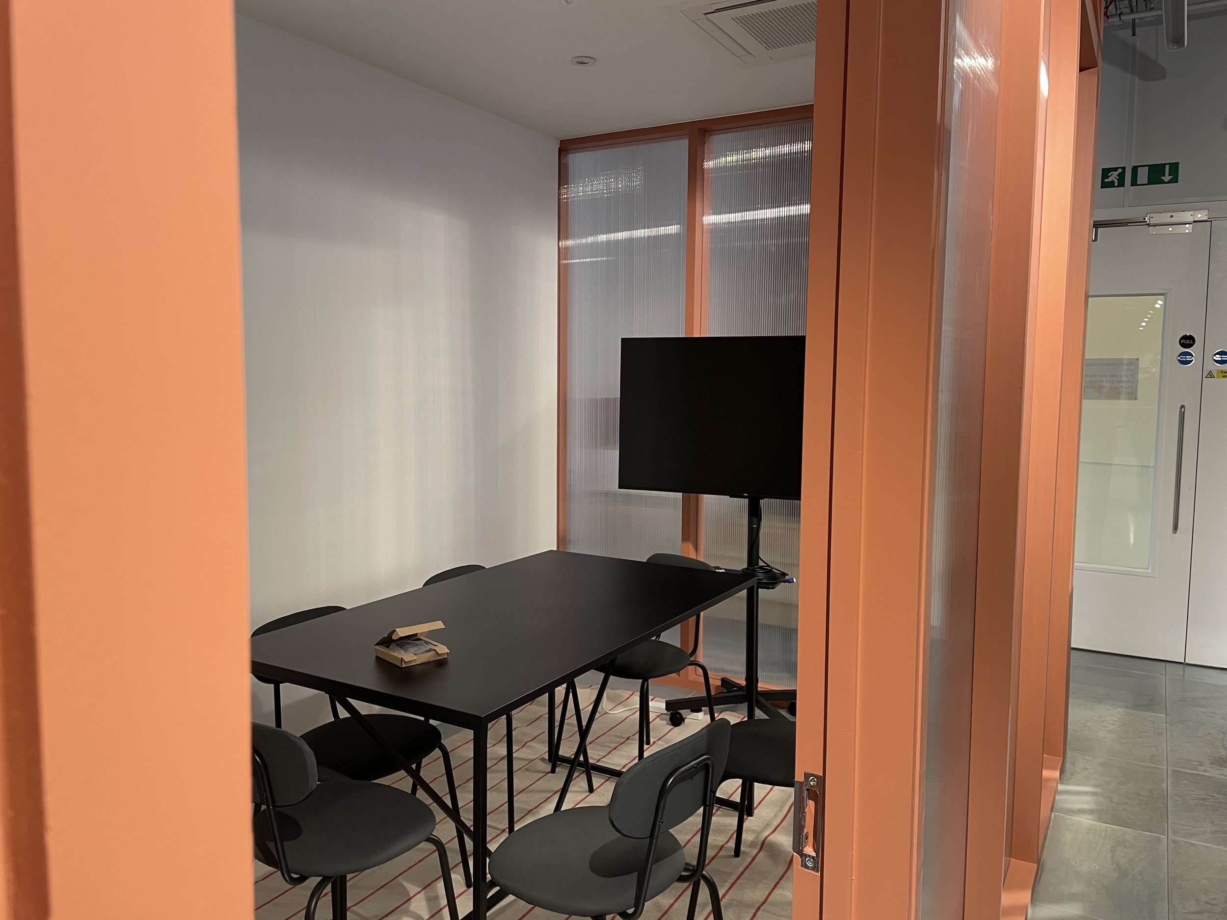 Lisson Grove Meeting Room 2.JPG