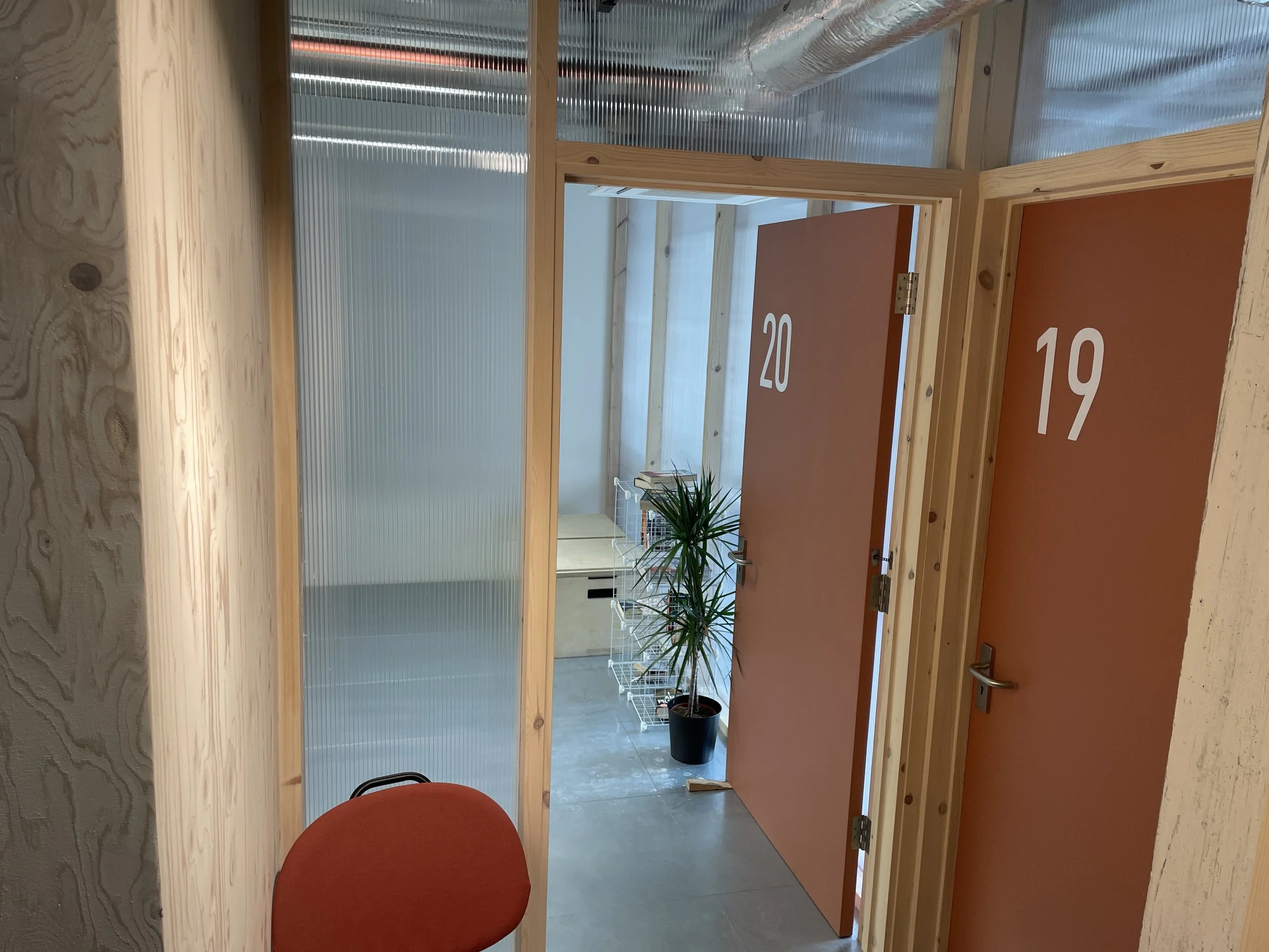 Unit 20 (29).JPG