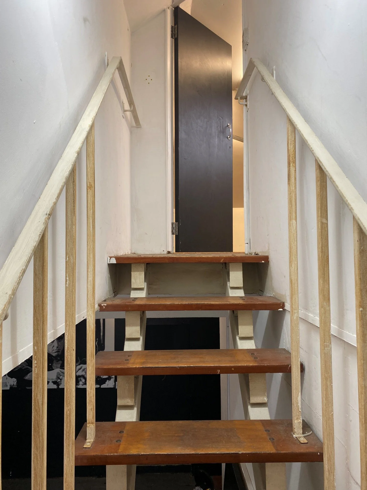 Lea Bridge Unit 18 (Loft 1).jpg