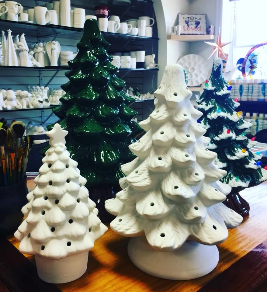 Christmas Tree Bisque 2.jpg