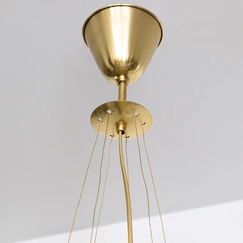Scaninavain_modern_6_shade-chandelier_5.jpg
