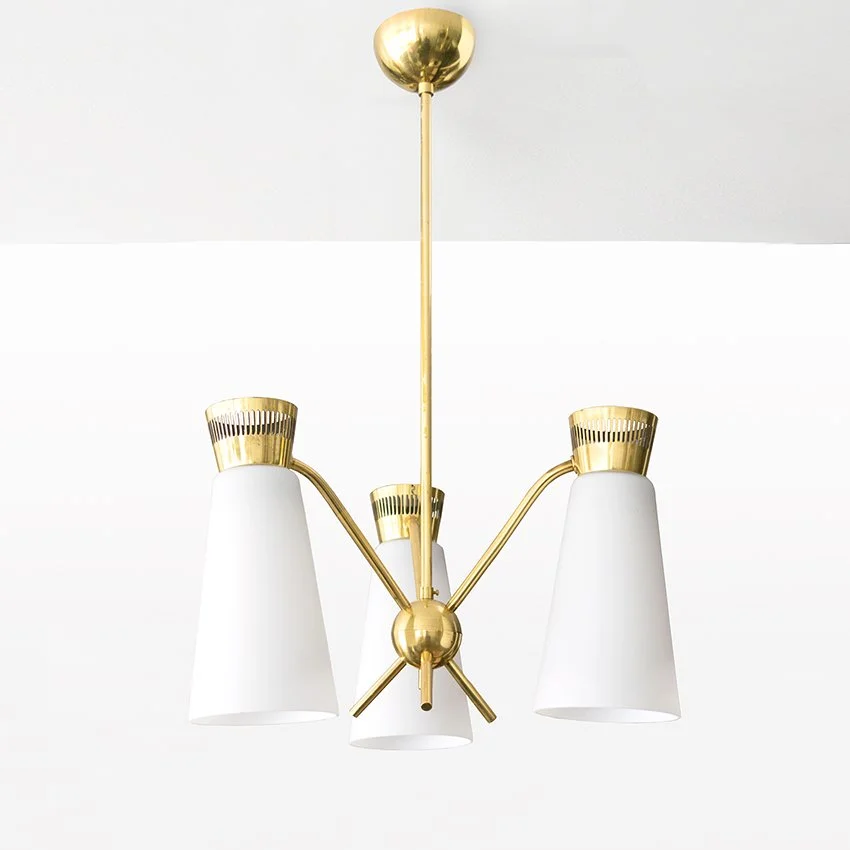 Itsu_3-arm_pendant_cone_shades-2.jpg