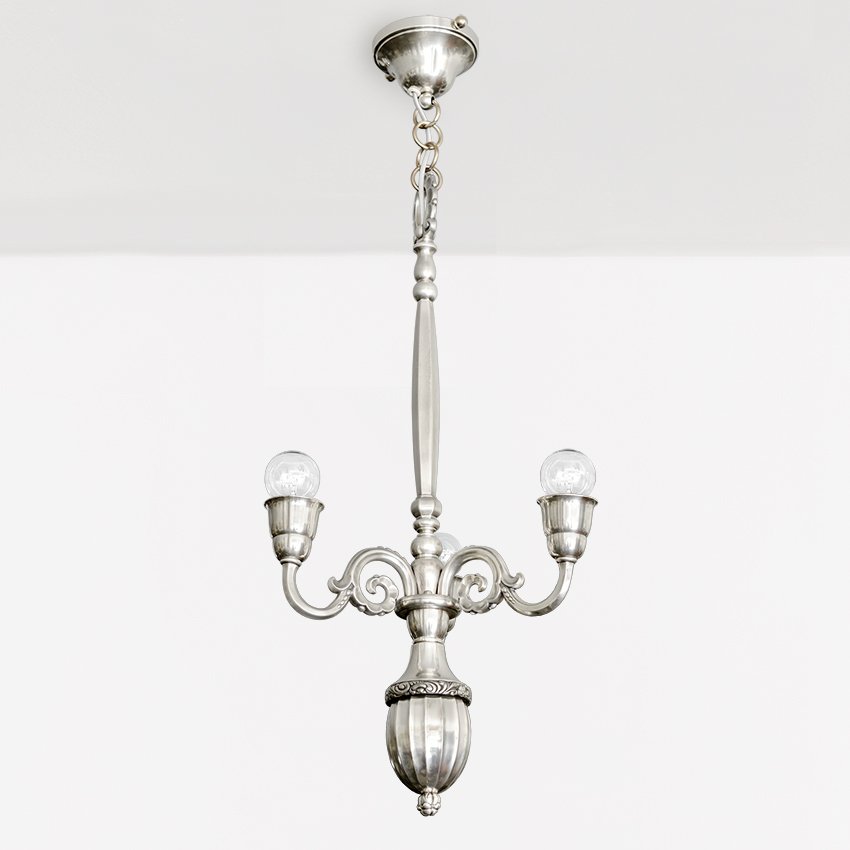 Elis_Bergh_3-arm_silver_chandelieor_C_G_Hallberg_2.jpg