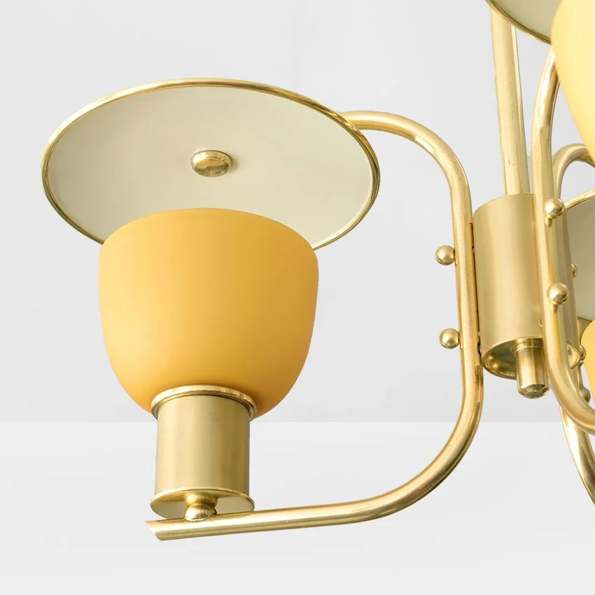 Danish_3-arm_chandelier_Scandinavian_2.jpg