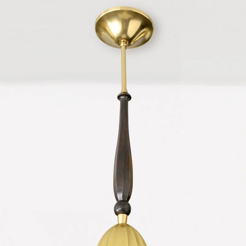 Swedish_Grace_5-arm_chandelier_4.jpg