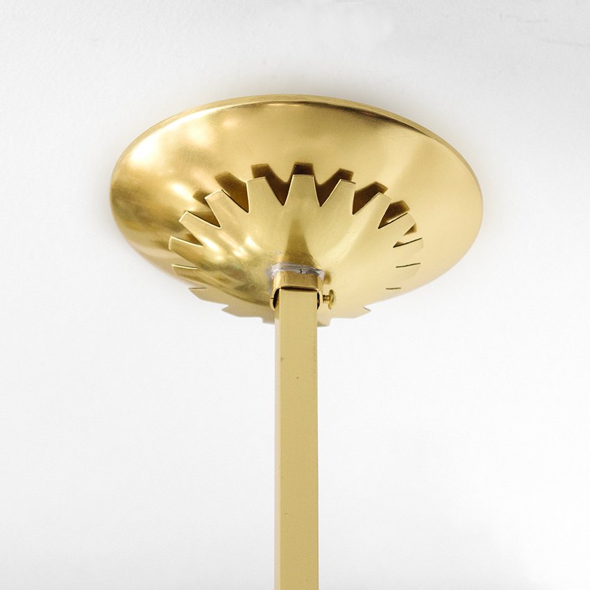 Scandinavian_Ice_glass_pendant_with_brass_3.jpg