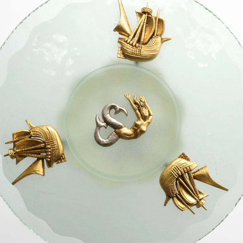 Swedish_Grace_chandelier_mermaid_ships_8.jpg