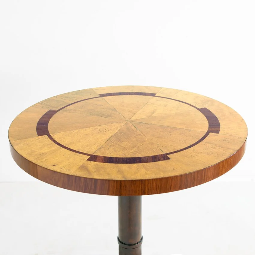 Swedish_-Art_Deco_side_talbe_with_marqetry_4.jpg