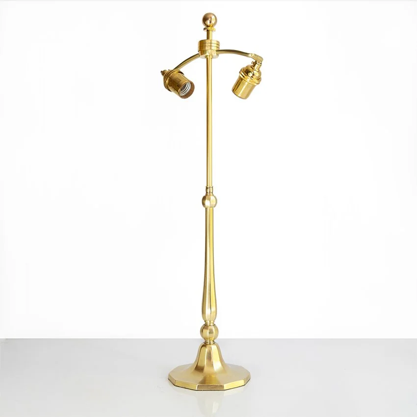 Danish_Art_Deco_brass_table_lamp_5.jpg