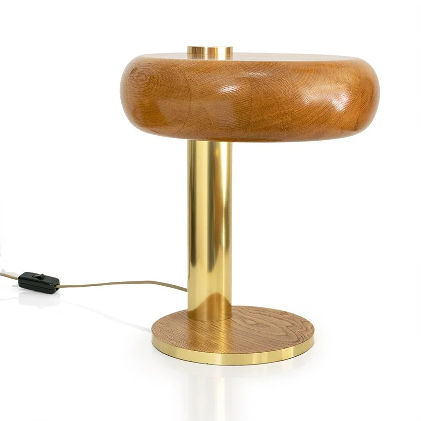 Oak_Brass_modernist_lamp.jpg
