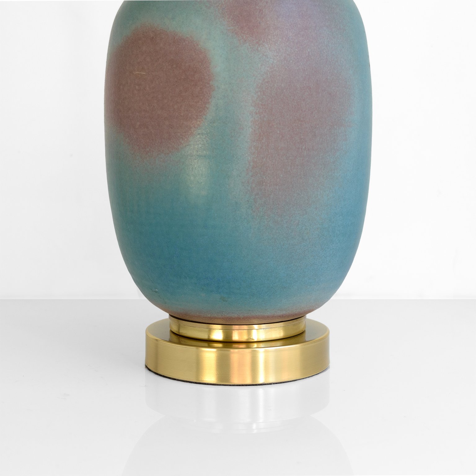 BO-SCULLMAN_ceramic_lamp-IN_MUTED-TURQUOISE-AND-VIOLET-5.jpg