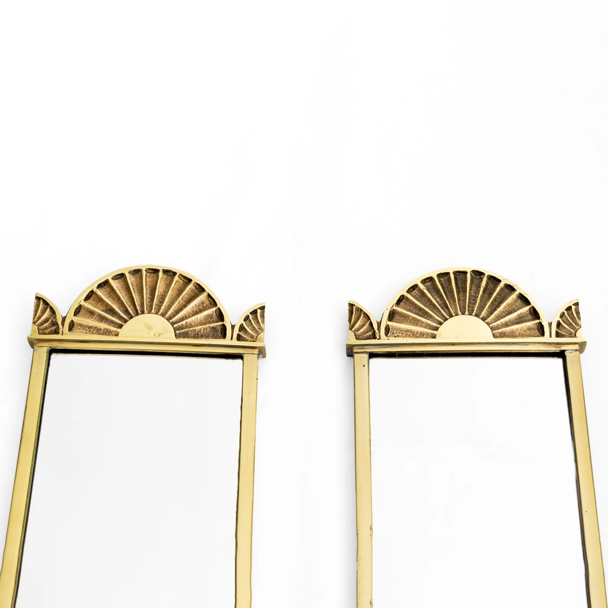 Swedish_Grace_mirror_sconces_2_psd.jpg