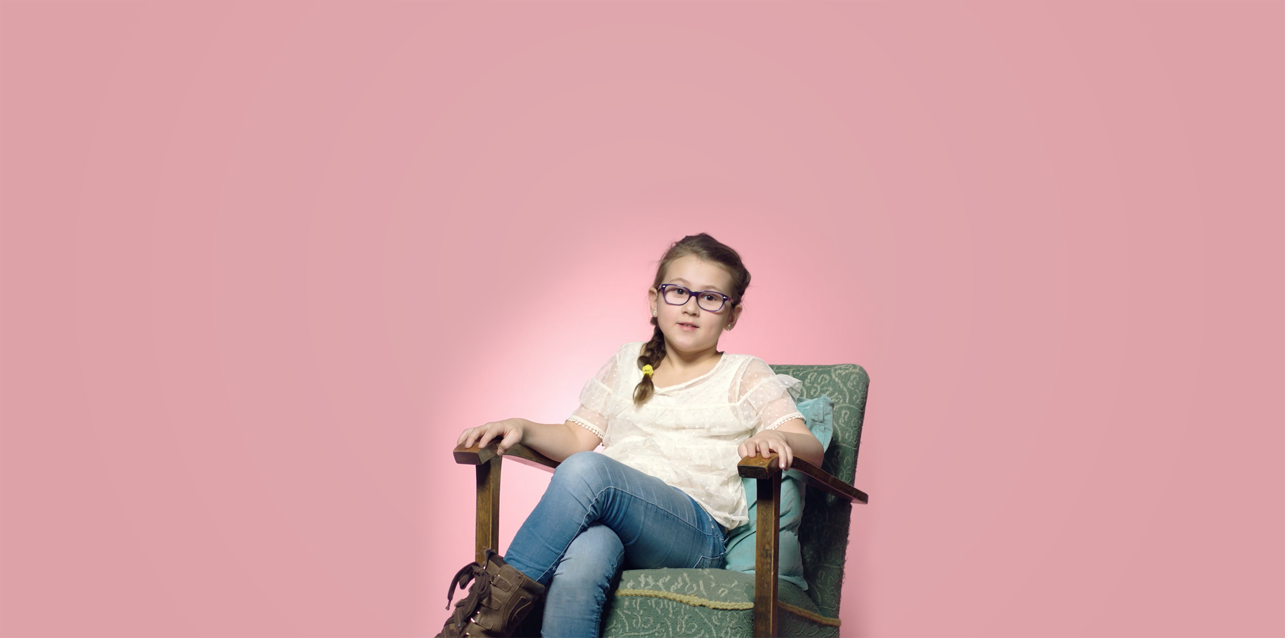 Mindre-bilder_0000_jente-rød.png