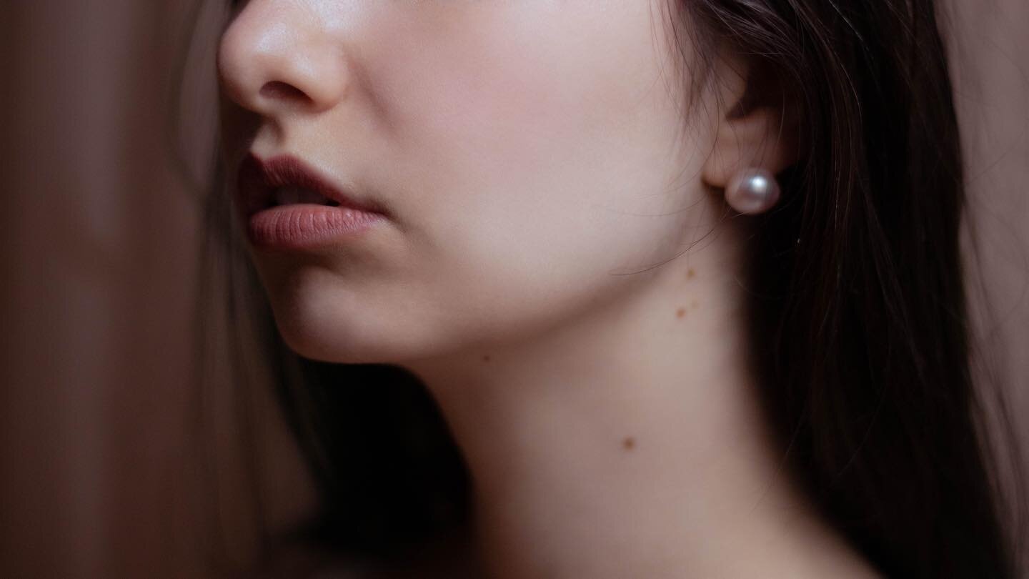Skin tag appreciation post (they&rsquo;re like 3D freckles!)
.
.
📷: @colorofdusk