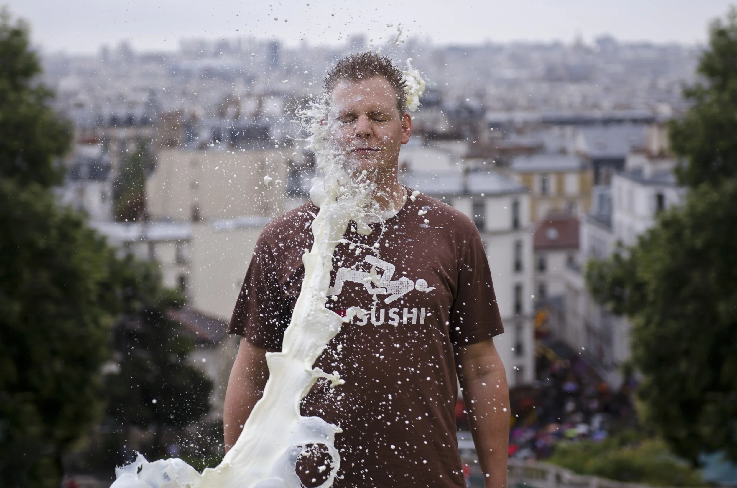 LE GRAND SPECTACLE DU LAIT // the magnificent spectacle of the milking ...