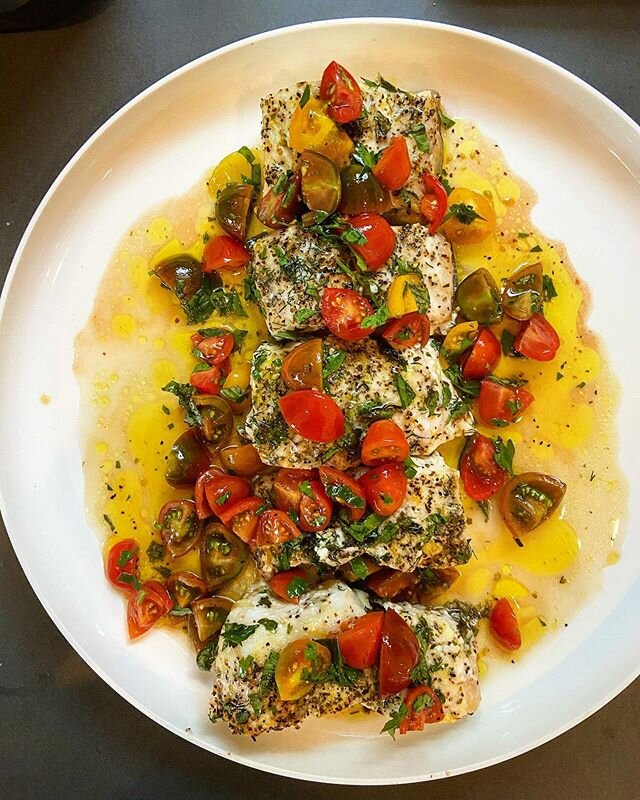 Private dinner : grouper with tomato vinaigrette; chicken with lemon rosemary shallot sauce; Greek salad; Pearled Barley with herbs, shallot and pomegranate; fruit platter.