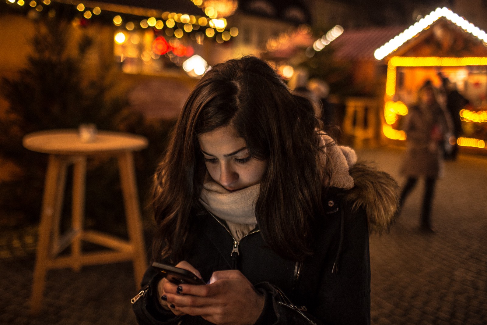 Yusra spends an evening out in Berlin where she now lives. (Courtesy of UNHCR)