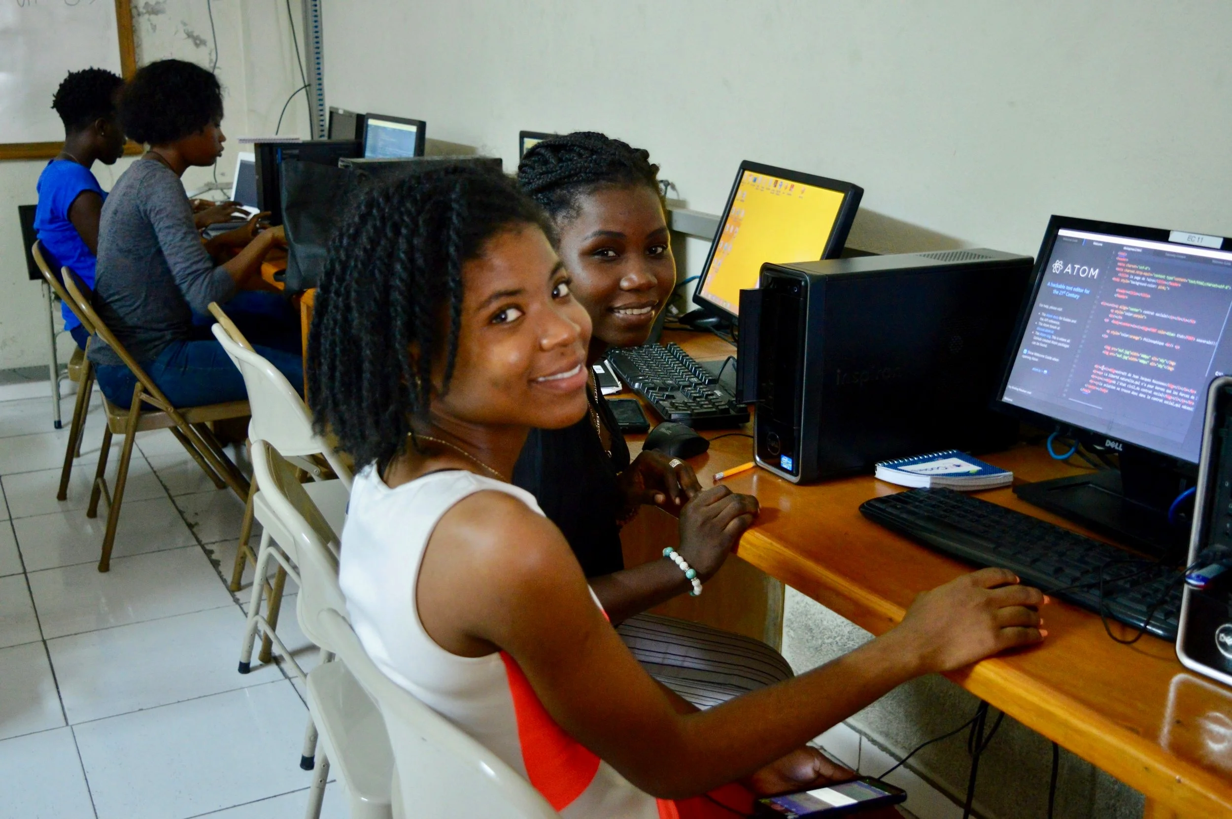 Belenda learning to program during the SOWCoders camp. (Courtesy of SOWCoders)