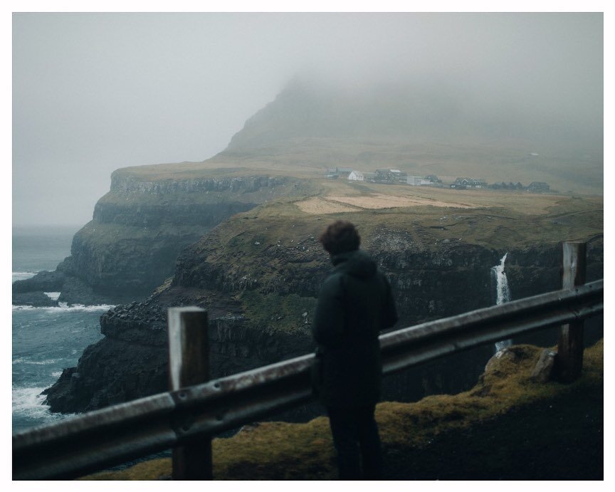 &ldquo;I would have gone with you to the end.&rdquo;🌊
Some photographs from a tiny island in the North Atlantic that has a big place in my heart. Back in 2020 I fell in love with the high cliffs covered by sea moss and the roaring ocean beneath, the