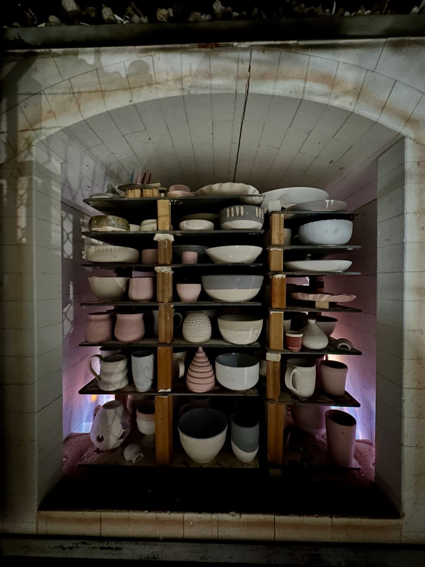 Here&rsquo;s your Christmas kiln! Firing tomorrow. Sorry I am a few days behind. We will unload this kiln on Monday.