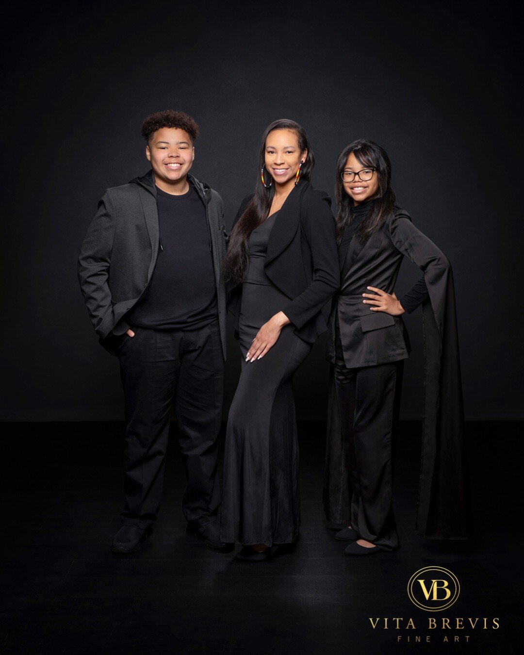 Our Story Vita Brevis Fine Art — Vita Brevis Fine Art